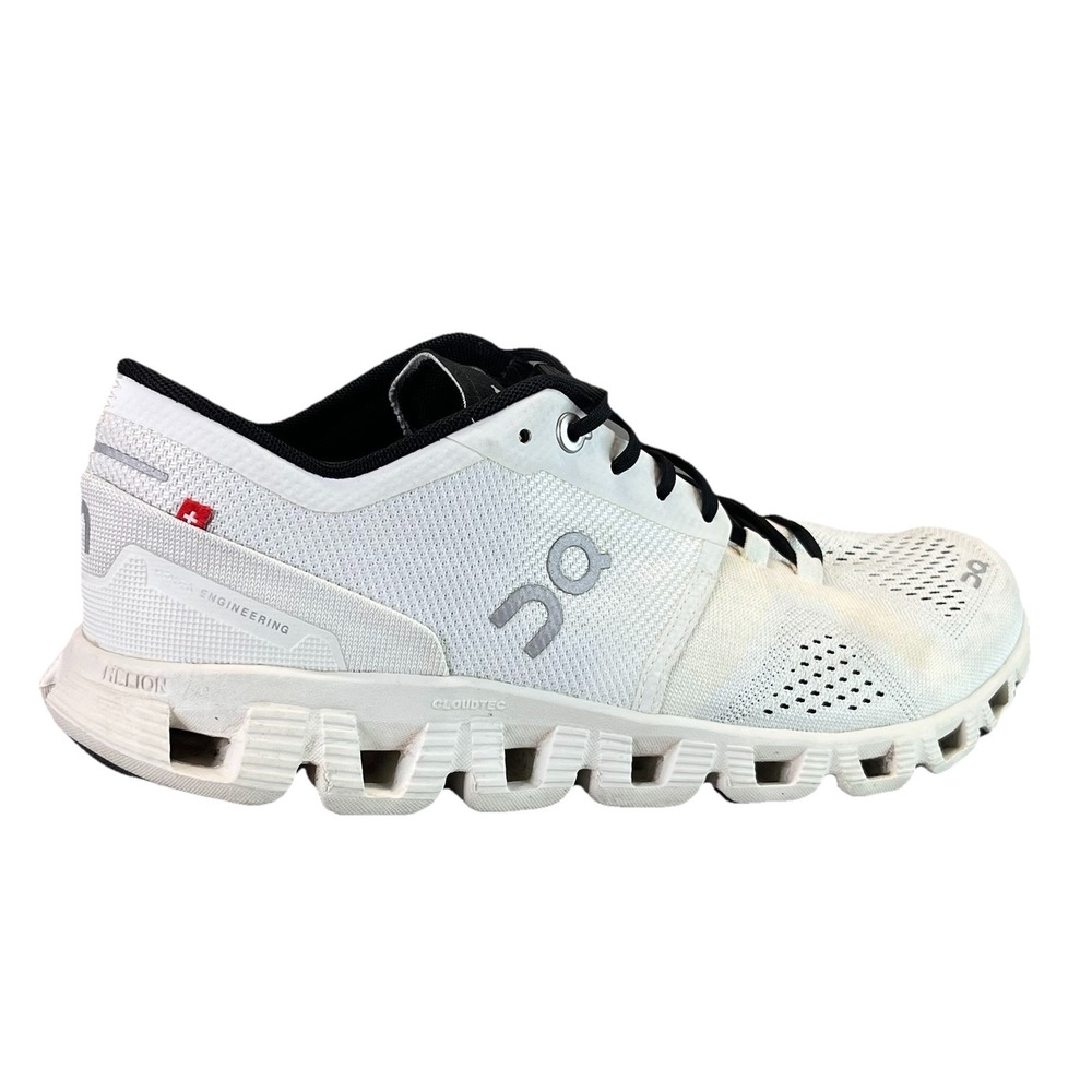 Women's On Cloud X Running Shoes White Size 8.5 Swiss Engineering